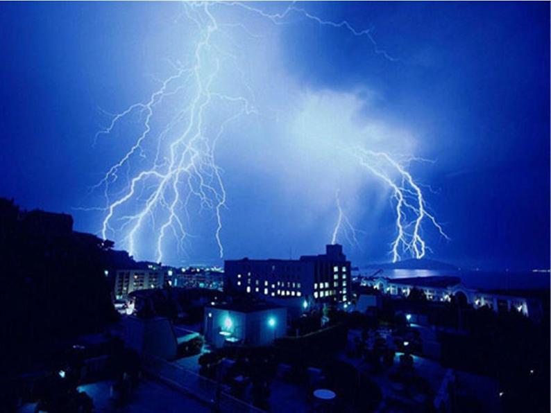 小学语文人教课标版(部编)二年级下册雷雨课件第4页
