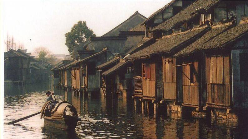 四年级上册语文人教部编版 习作:推荐一个好地方 课件第8页
