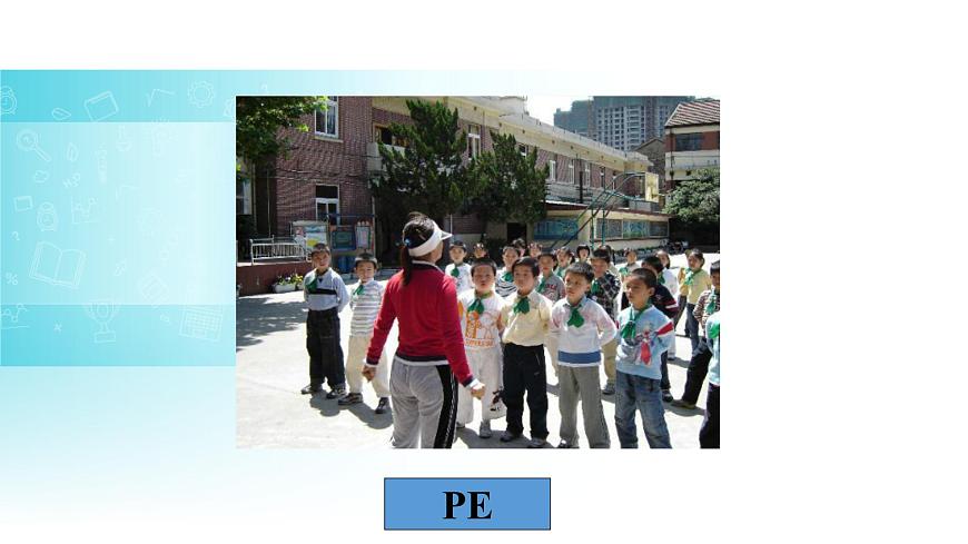 Module 8 Unit 2 She 's quite good at English 課件第5頁(yè)