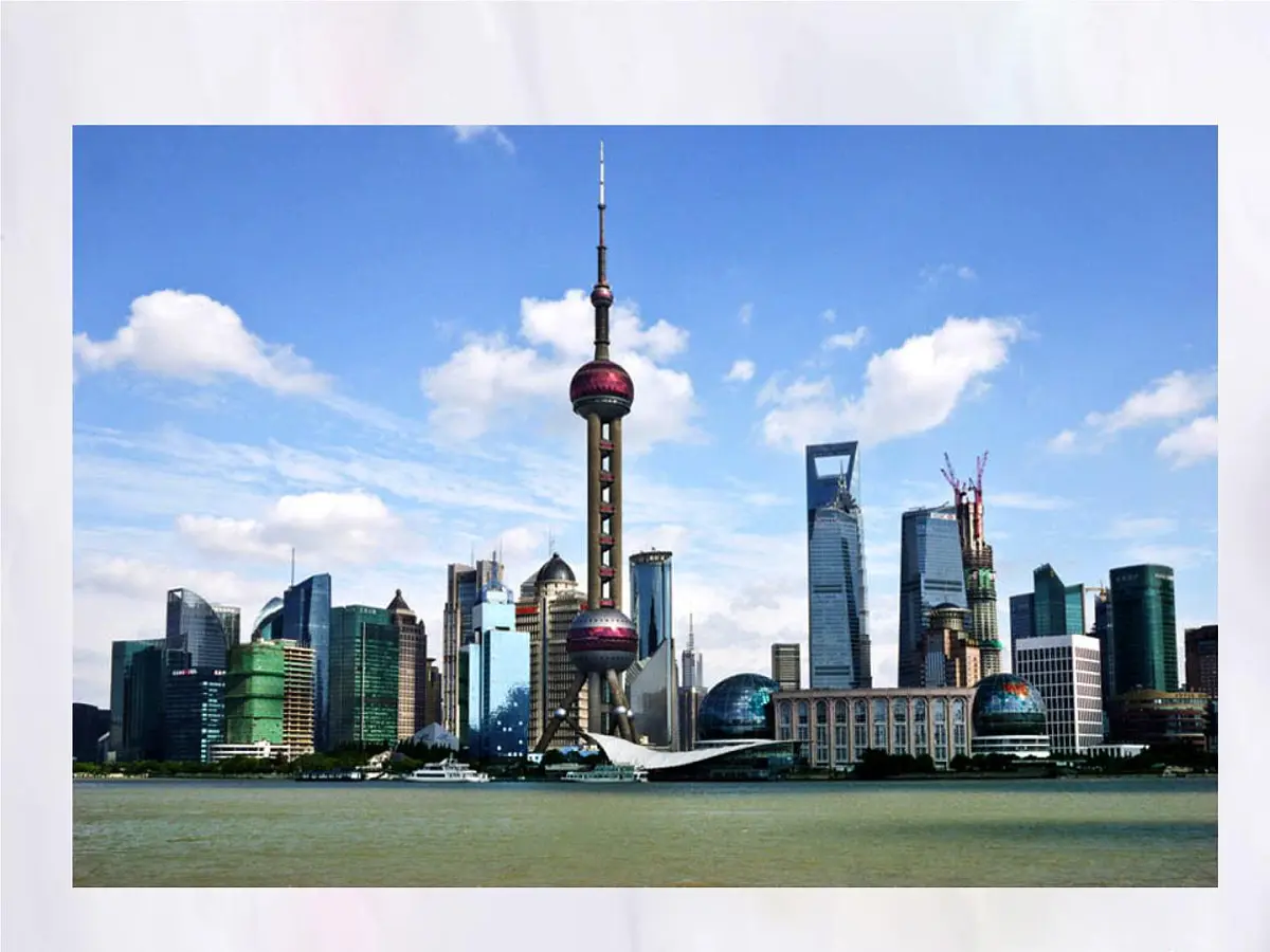 华师大版数学(2024)七年级上册 3.1 生活中的立体图形 课件第5页
