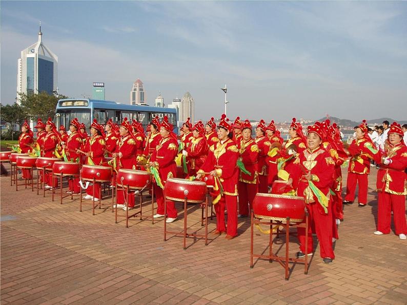 人音小学音乐一上《8龙咚锵》PPT课件 (2)06