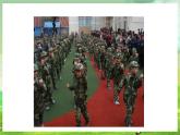 西师大版音乐一下 4《学做解放军》课件