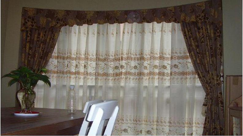 2022年小学  美术  冀美版  三年级下册  4. 用途广泛的花边(22张)ppt课件第8页