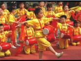 2022年小學(xué)生美術(shù)11我們的節(jié)日冀美版(21張)ppt課件