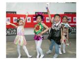 小学美术赣美版一年级上册09. 小花衣ppt课件