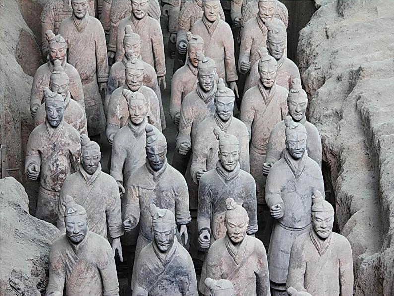 桂美版四年级下册 美术 13有动感的雕塑  课件05