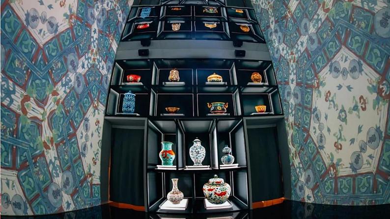 小学美术 岭南版 二年级下册 第四单元 吉祥百变的巧手工《大花瓶》课件06