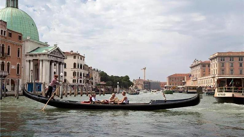 人教部编版五年级语文下册教案、课件和课时达标18威尼斯的小艇05