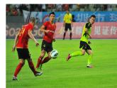 第五单元 习作例文 小守门员和他的观众 课件 (共12张PPT)