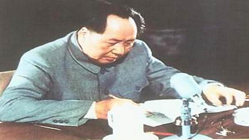 部编版语文二上第六单元 任务一 活动一：讲一讲主席的故事（课件PPT+教案+导读单）03