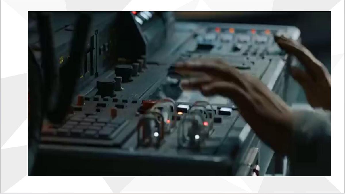 （结合语文作业本设计）统编版小学语文四年级下册7.纳米技术就在我们身边课件两课时第1页