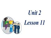 五年級上冊英語課件－Unit2 She looks cute(Lesson11) ｜人教精通版 (共34張PPT)