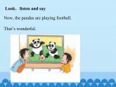 接力版（三年级起点）小学英语五年级上册   Lesson 8   The pandas are playing football!   课件