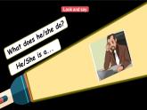 【核心素养新课标】Unit 5 What does he do PA let's talk课件＋单元教案＋素材