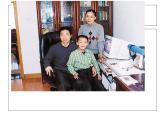 外研版一起小学英语六下《Module 7Unit 1 My father flew into space in Shenzhou Ⅴ.》PPT课件