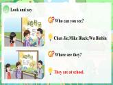 人教版三年級(jí)上冊(cè) Unit 4 課時(shí) 4 Part B Let's talk&Look and discuss  精品課件（包含音頻，視頻）