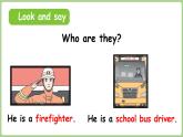 Unit 4 Helping in the community Part A 第1課時 Let's talk（課件）2025-2026學年人教版四年級英語上冊
