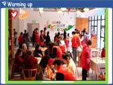 新人教版PEP（2024）英語四年級上冊 Unit 4 Helping in the community Part B 第4課時 Let's talk&Look and say（課件+素材）