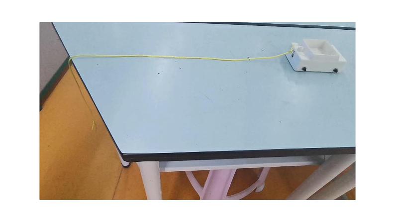 让小车运动起来（课件）+四年级上册科学教科版第6页
