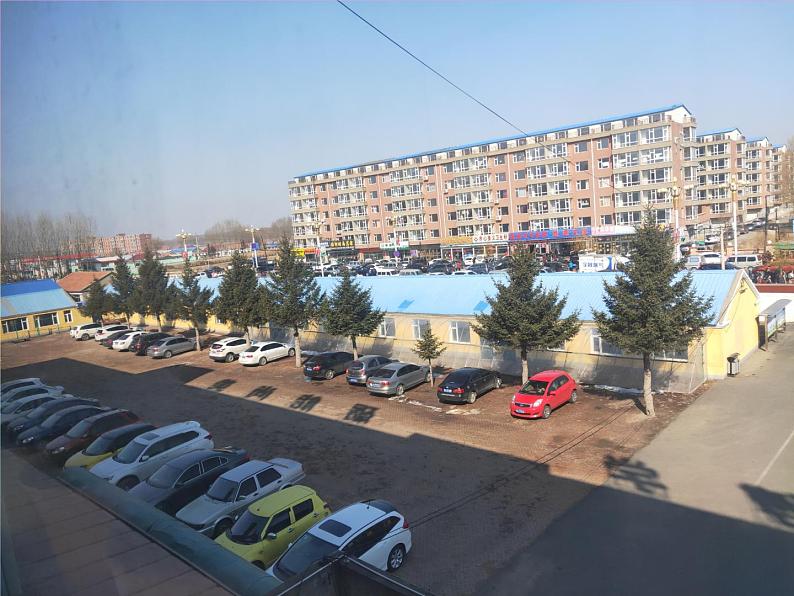 小学三年级上册道德与法治课件-4.说说我们学校-部编版-(11张)ppt课件06