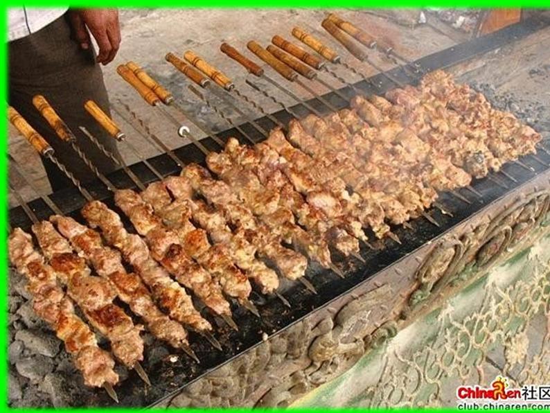 人音版七年级下册第三单元 天山之音 ☆青春舞曲 课件+教案05