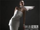 浙美版美術(shù)八年級上冊第9課巧用身邊的材料（共2課時打包）課件26張ppt