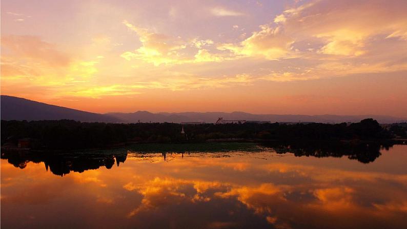 人教部编版 (五四制)语文八年级上册 第四单元  17 昆明的雨【课件+教案+音视频素材】06