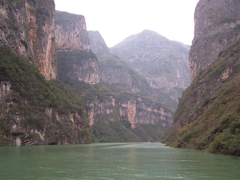 第10课《三峡》课件（共46页）2022-2023学年部编版语文八年级上册04