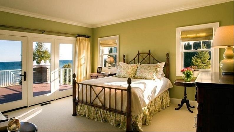 人教部编版九年级上册《精神的三间小屋》课件第2页