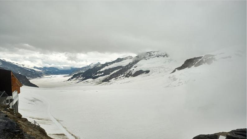 2023八年级语文下册第5单元18在长江源头各拉丹冬第1课时精品课件（部编版）03