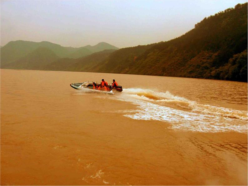 八年级上语文课件《与朱元思书》  人教版（2016部编版） (8)06