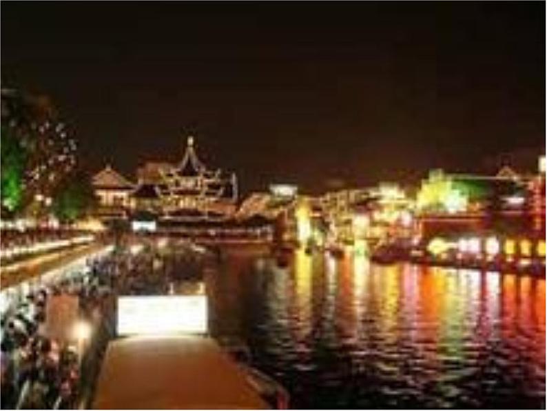 八年级上语文课件《泊秦淮》 (3)_苏教版（2016）第4页