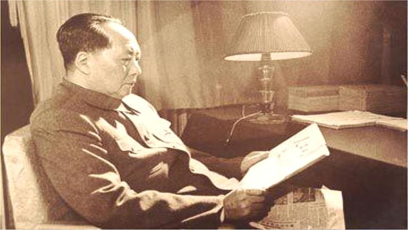 第1课 《消息二则》课件 2021--2022学年部编版八年级语文上册01