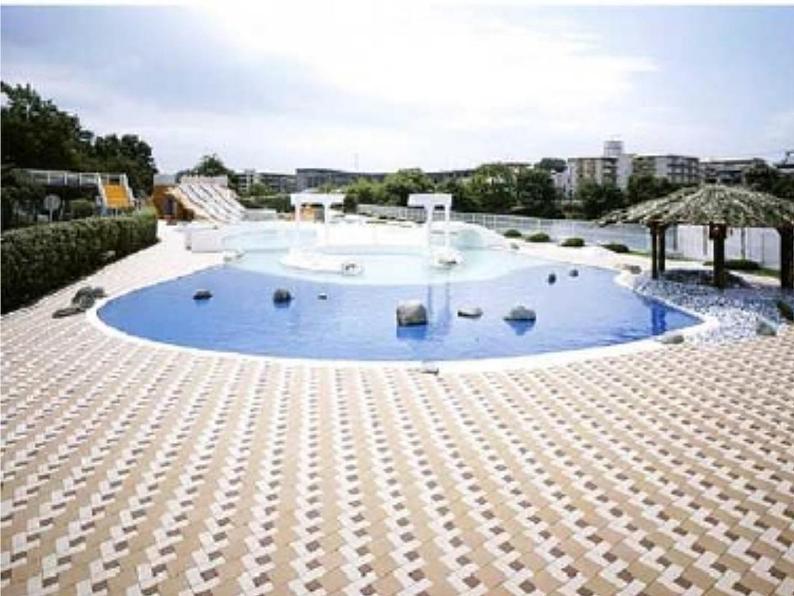 初中数学人教版八年级上册第11章 三角形 镶嵌课件04