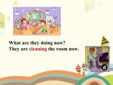 Unit 6  I'm watching TV Section A（1a-1c） 课件（共有PPT17张）