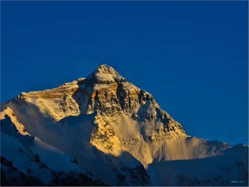 八年级英语人教版下册  Unit 7 What’s the highest mountain in the world？  课件第1页