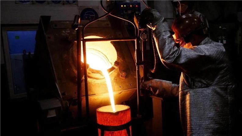 北师大版八年级上册物理1.2《熔化和凝固》课件+素材01