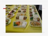 幼兒園中班健康課件PPT：我會配餐