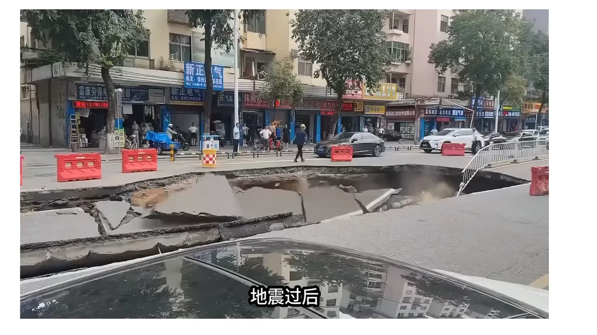 18546563第2页